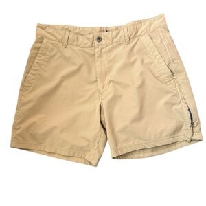 The North Face Men's Khaki Flat Front Shorts